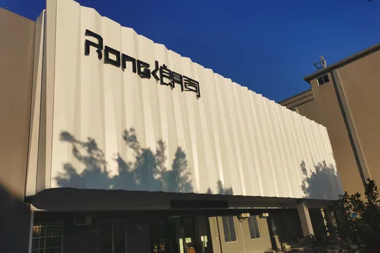 현대적인 심플한 벽걸이형 단단한 목재 욕실 캐비닛